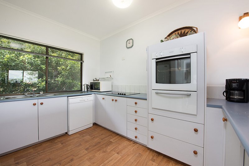 Photo - 18 Pertaka Street, Buderim QLD 4556 - Image 3