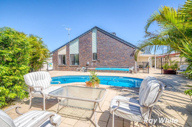 18 Pheasant Avenue, Banksia Beach QLD 4507