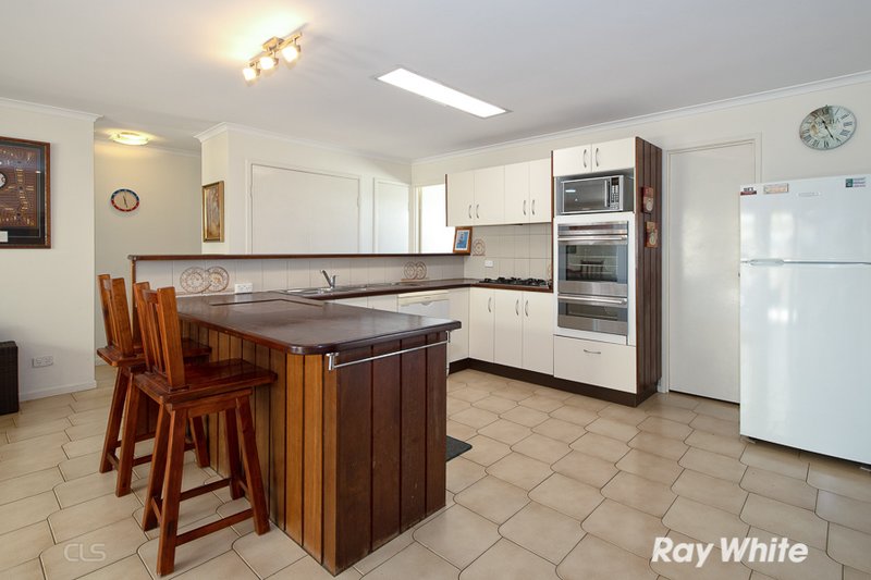 Photo - 18 Pheasant Avenue, Banksia Beach QLD 4507 - Image 5