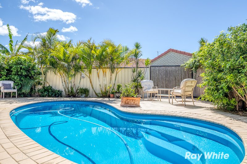 Photo - 18 Pheasant Avenue, Banksia Beach QLD 4507 - Image 7