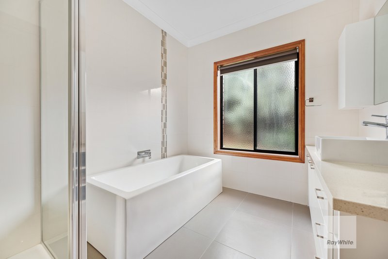 Photo - 18 Piccadilly Court, Greenvale VIC 3059 - Image 19