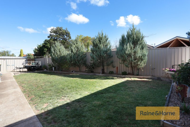 Photo - 18 Piccolotto Drive, Melton West VIC 3337 - Image 10