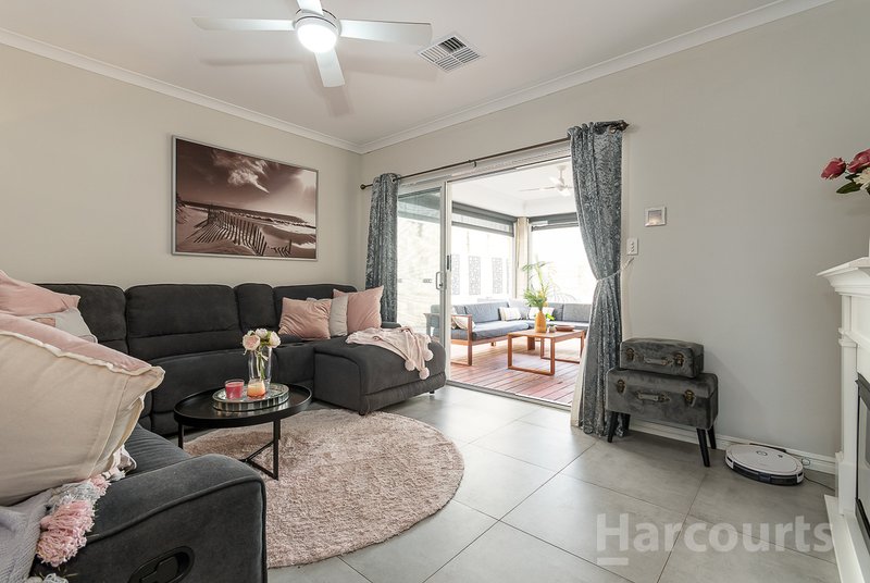 Photo - 18 Pinnacle Road, Craigie WA 6025 - Image 30