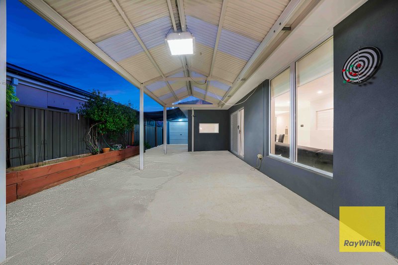 Photo - 18 Poplar Boulevard, Tarneit VIC 3029 - Image 23