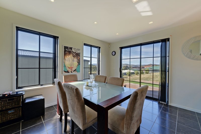 Photo - 18 Presnell Street, Granton TAS 7030 - Image 2