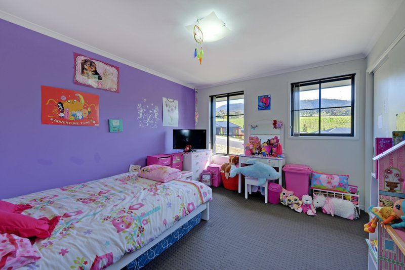 Photo - 18 Presnell Street, Granton TAS 7030 - Image 12