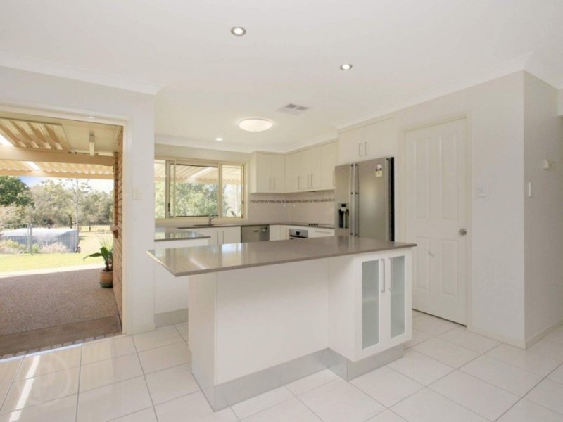 Photo - 18 Prestwick Street, Oxley QLD 4075 - Image 7