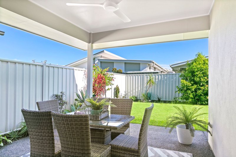 Photo - 18 Promontory Street, Birtinya QLD 4575 - Image 6