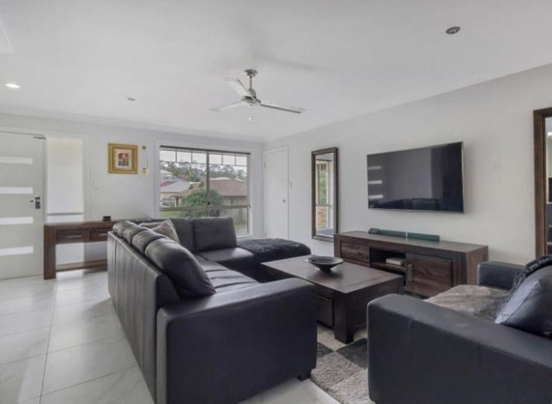 Photo - 18 Purlingbrook Street, Upper Coomera QLD 4209 - Image 4