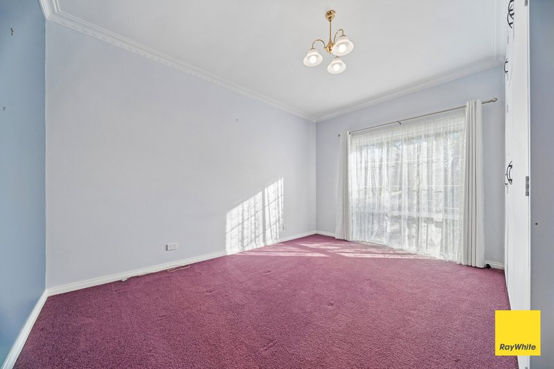 Photo - 18 Putnam Avenue, Strathdale VIC 3550 - Image 4