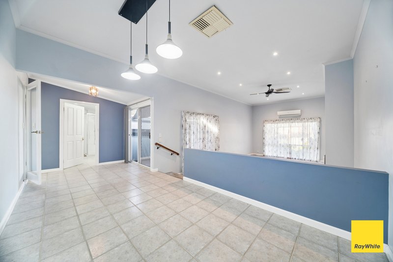 Photo - 18 Putnam Avenue, Strathdale VIC 3550 - Image 11