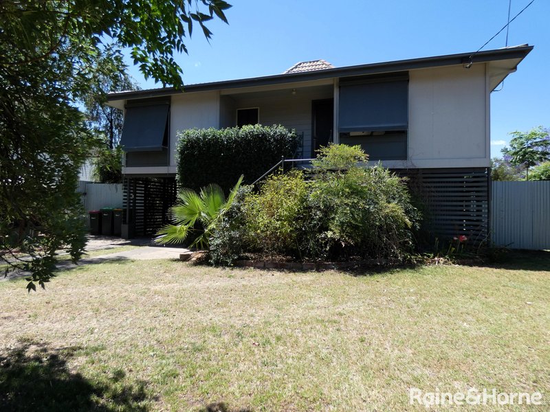 Photo - 18 Queen Street, Moree NSW 2400 - Image 3