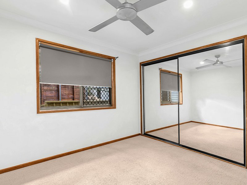 Photo - 18 Railway Crescent, Belmont North NSW 2280 - Image 13