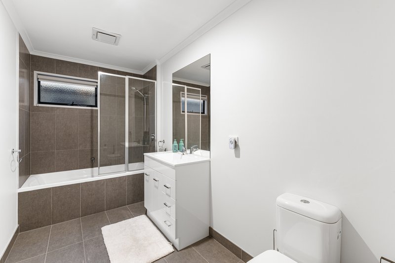 Photo - 18 Ramez Street, Mernda VIC 3754 - Image 11