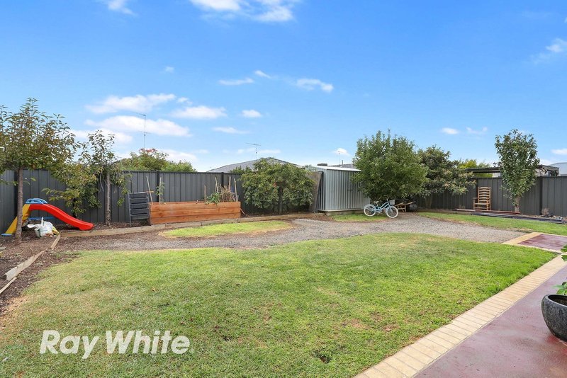 Photo - 18 Raymond George Place, Lara VIC 3212 - Image 10