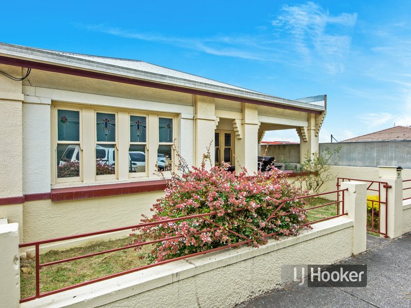 Photo - 18 Reeves Street, South Burnie TAS 7320 - Image 11