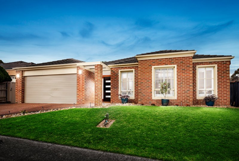 18 Regents Park Court, Rowville VIC 3178