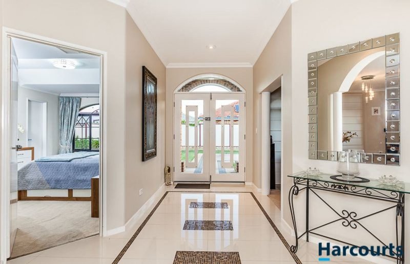 Photo - 18 Regina Loop, Currambine WA 6028 - Image 20