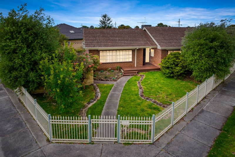 Photo - 18 Regina Street, Springvale South VIC 3172 - Image 2