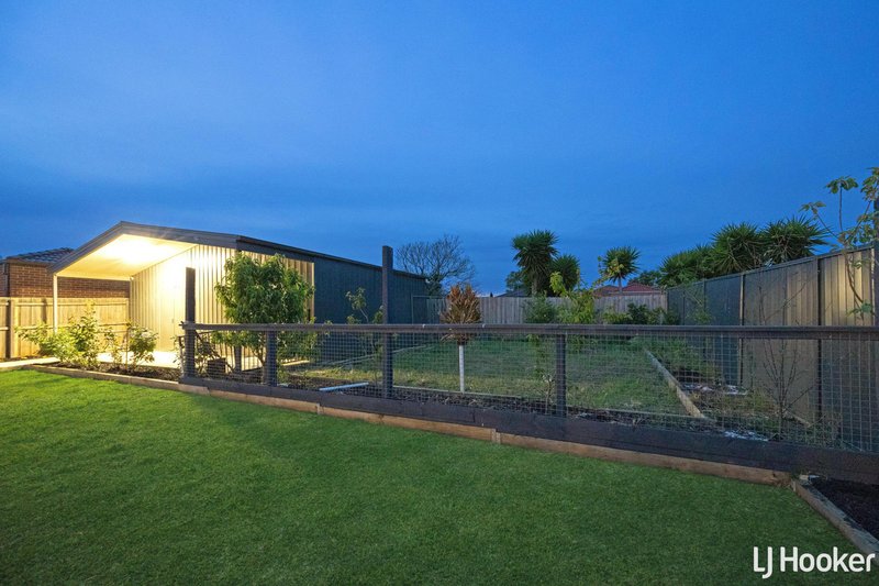 Photo - 18 Reidy Rise, Harkness VIC 3337 - Image 23