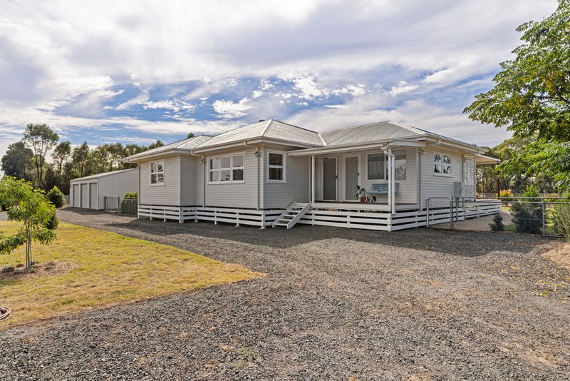 Photo - 18 Rhode Court, Oakey QLD 4401 - Image 11