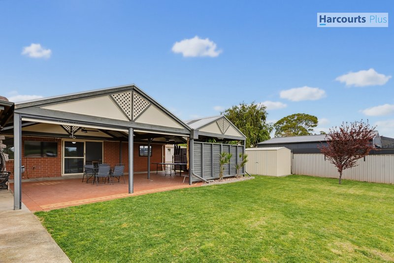 Photo - 18 Riddoch Crescent, Woodcroft SA 5162 - Image 21
