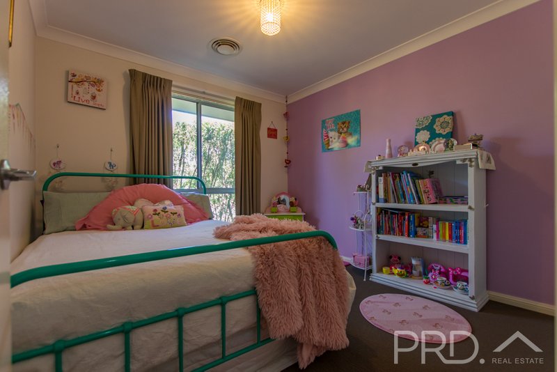 Photo - 18 Ridge Street, Tumut NSW 2720 - Image 13