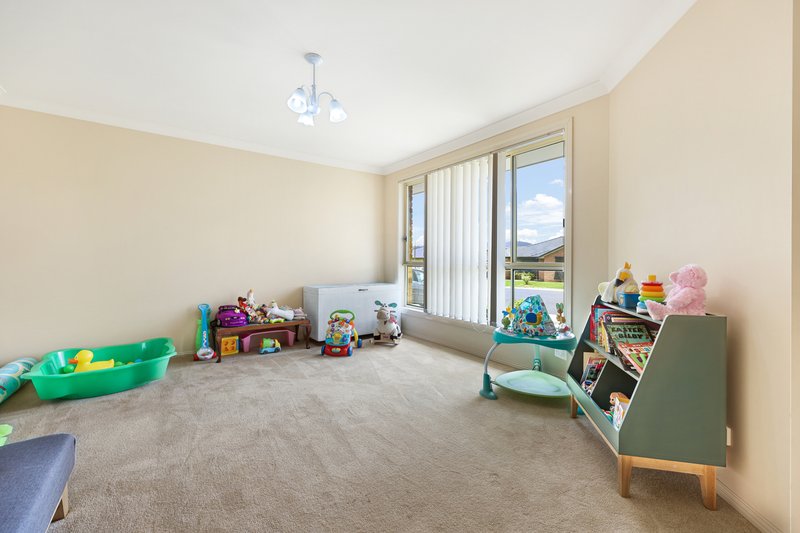 Photo - 18 Riesling Road, Tamworth NSW 2340 - Image 9