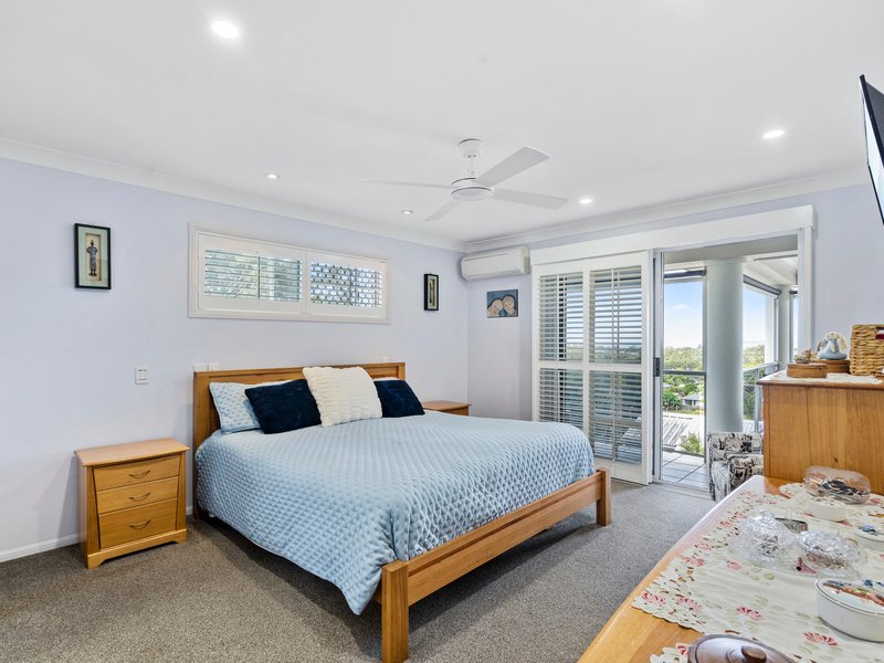 Photo - 18 Ringara Street, Manly West QLD 4179 - Image 10