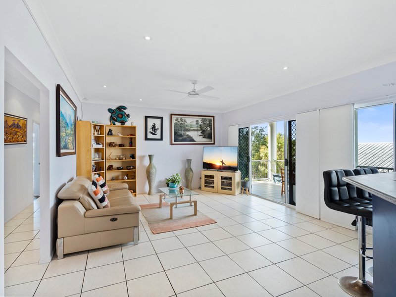 Photo - 18 Ringara Street, Manly West QLD 4179 - Image 14