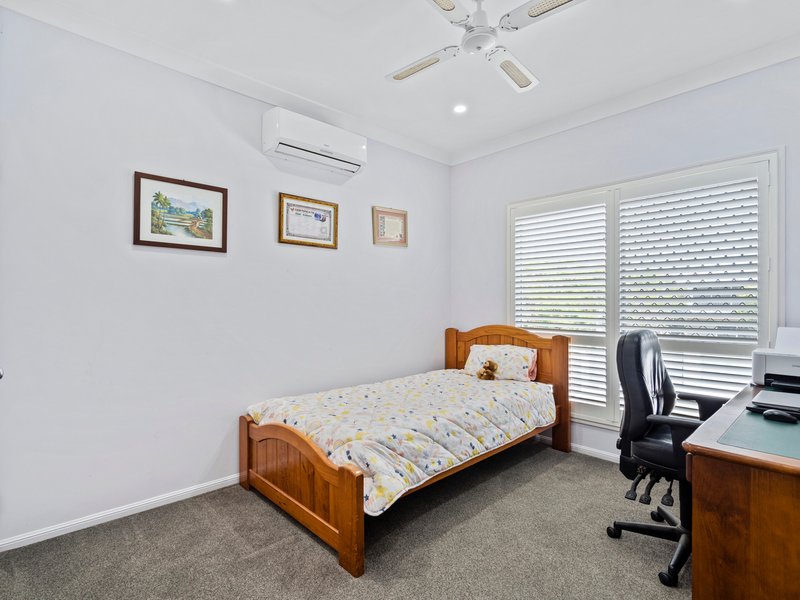 Photo - 18 Ringara Street, Manly West QLD 4179 - Image 19