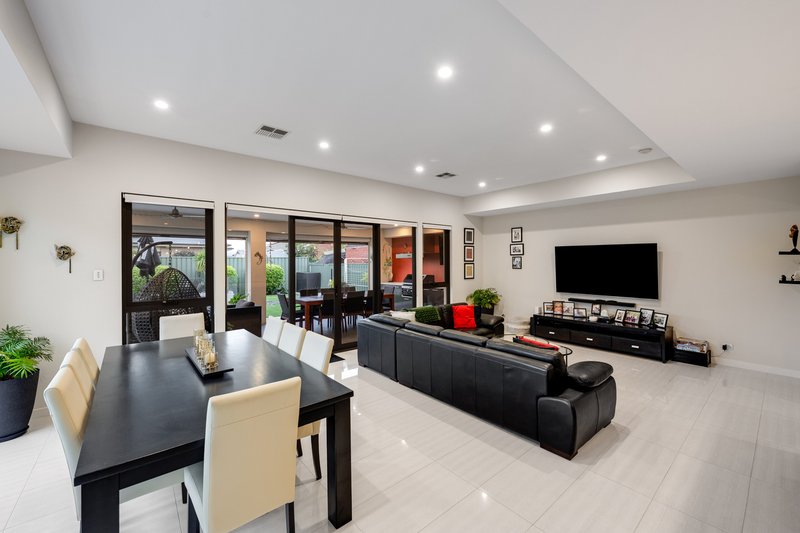 Photo - 18 Rio Vista Avenue, West Beach SA 5024 - Image 6