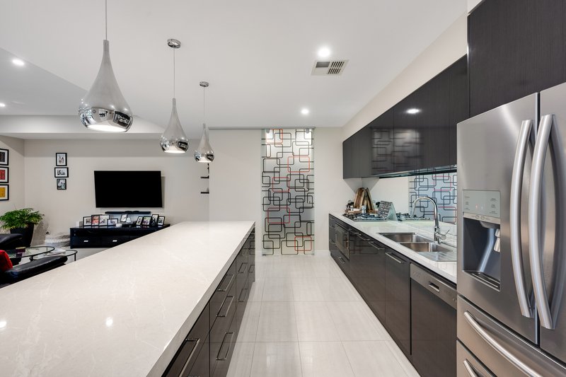 Photo - 18 Rio Vista Avenue, West Beach SA 5024 - Image 10