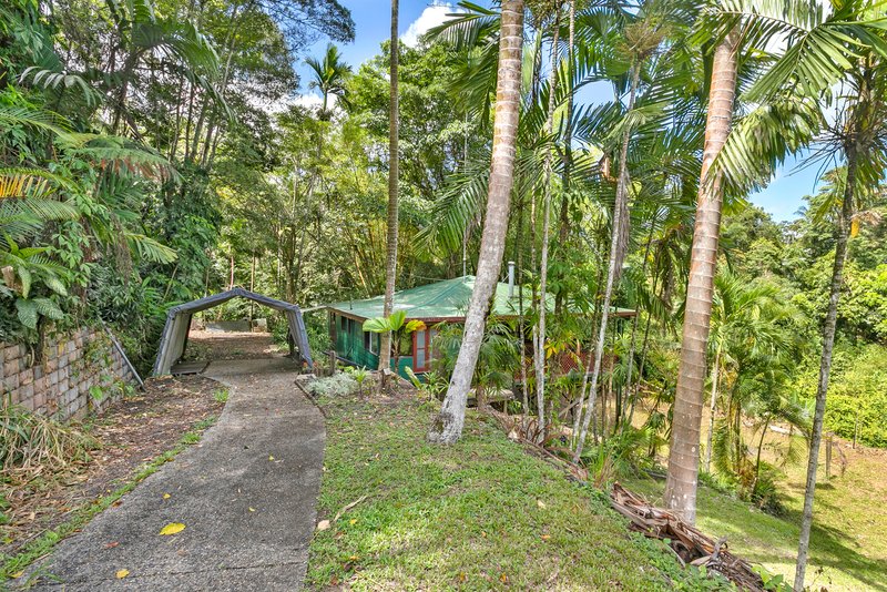 18 Rob Veivers Drive, Kuranda QLD 4881