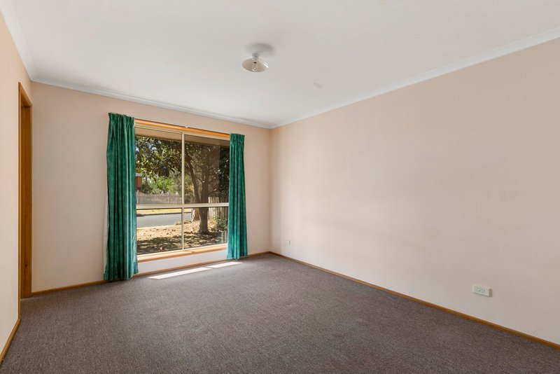 Photo - 18 Robert Drive, Cowes VIC 3922 - Image 7