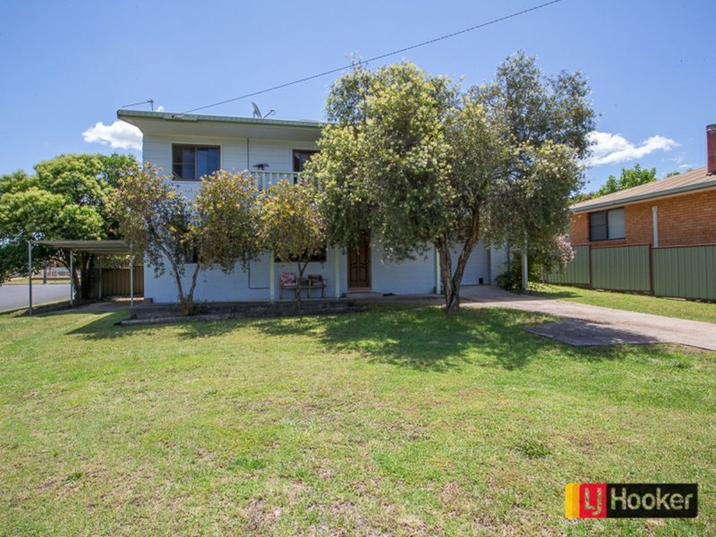 18 Robey Street, Kootingal NSW 2352