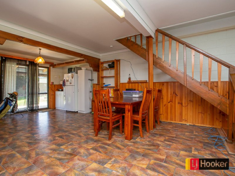 Photo - 18 Robey Street, Kootingal NSW 2352 - Image 10