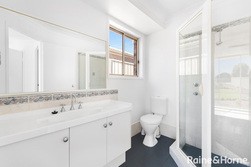 Photo - 18 Robinia Way, Worrigee NSW 2540 - Image 7