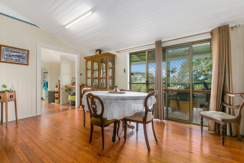 Photo - 18 Robinson Road, Como QLD 4571 - Image 5