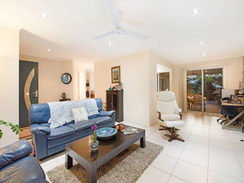 Photo - 18 Rock Fig Court, Palmwoods QLD 4555 - Image 10