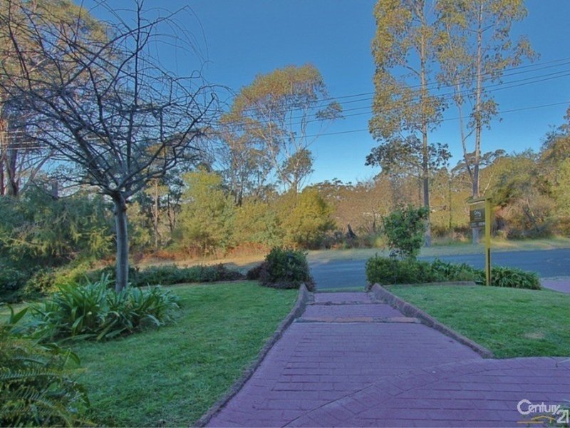 Photo - 18 Rocklea Street, Hazelbrook NSW 2779 - Image 3