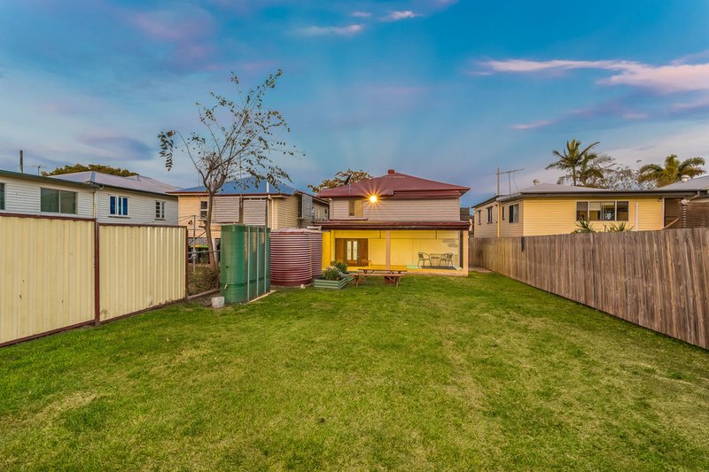 Photo - 18 Rodway Street, Zillmere QLD 4034 - Image 3