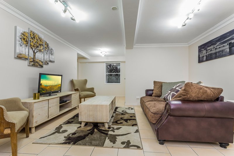 Photo - 18 Rodway Street, Zillmere QLD 4034 - Image 11