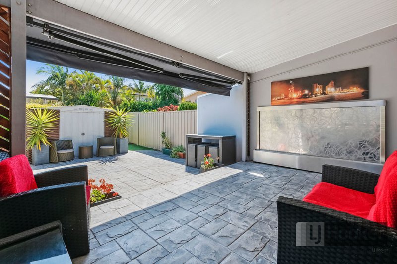 Photo - 1/8 Rosalind Avenue, Paradise Point QLD 4216 - Image 8