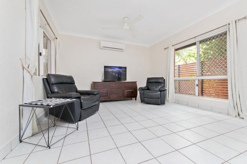 Photo - 18 Rosebery Drive, Rosebery NT 0832 - Image 6