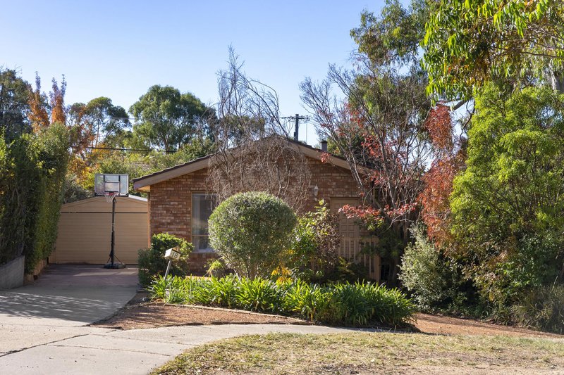 Photo - 18 Rosebery Street, Fisher ACT 2611 - Image 1