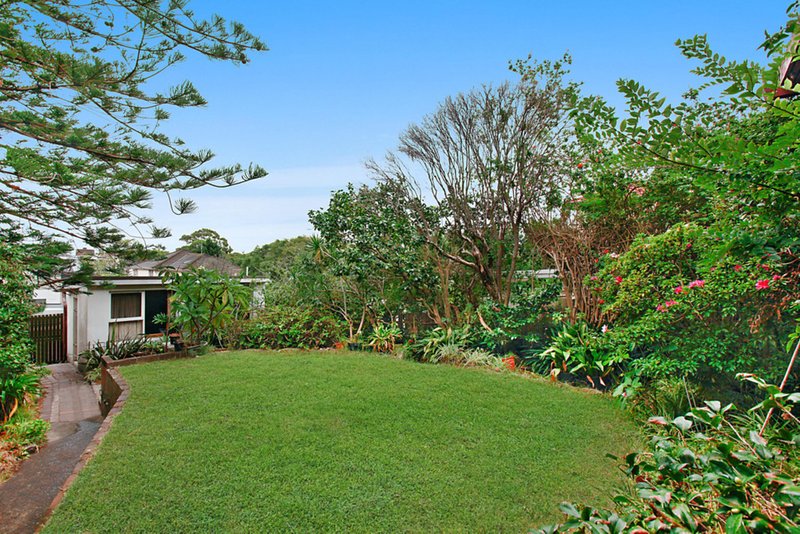 Photo - 18 Rosslyn Street, Bellevue Hill NSW 2023 - Image 4