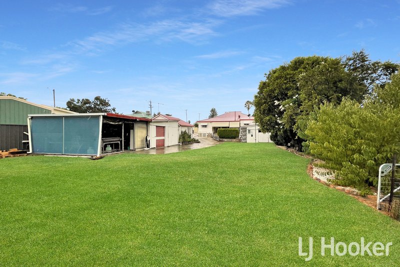 Photo - 18 Rosslyn Street, Inverell NSW 2360 - Image 10