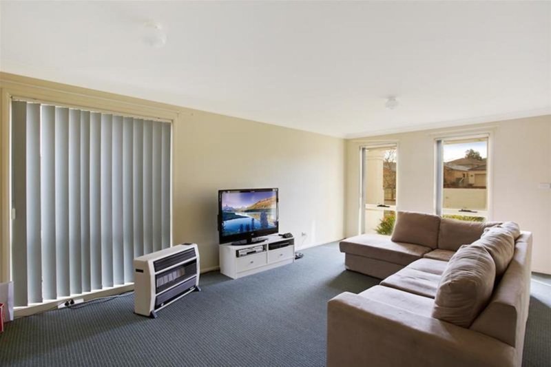 Photo - 18 Royal George Drive, Harrington Park NSW 2567 - Image 2