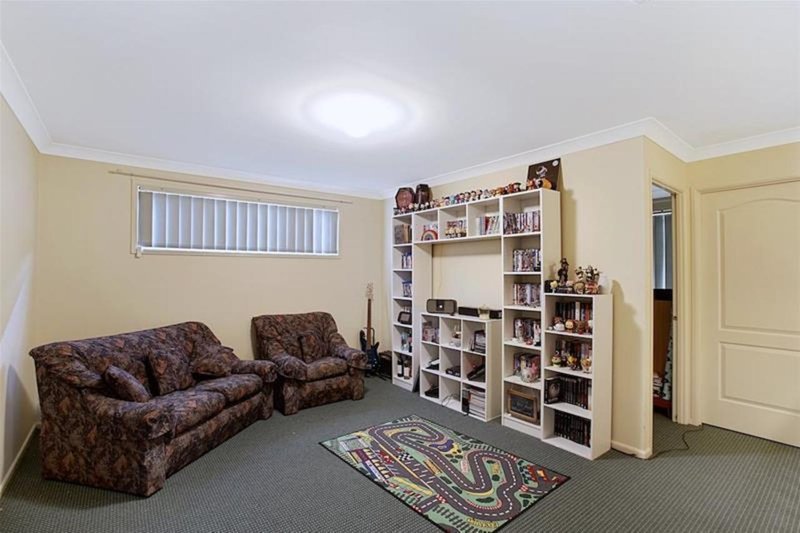 Photo - 18 Royal George Drive, Harrington Park NSW 2567 - Image 5